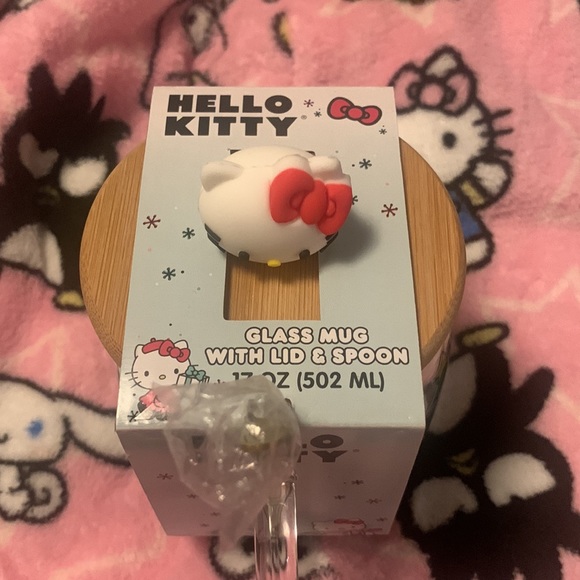 NWT Holiday Hello Kitty Glass Mug with Lid and Spoon - Picture 2 of 2